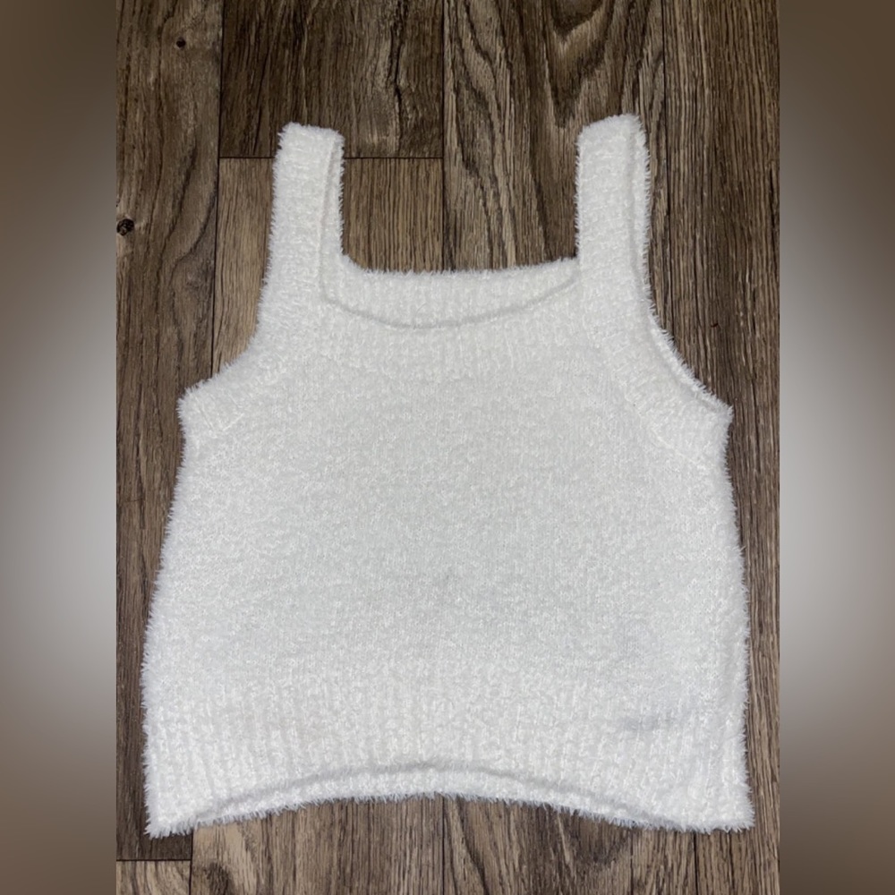 Cropped Sweater Tank